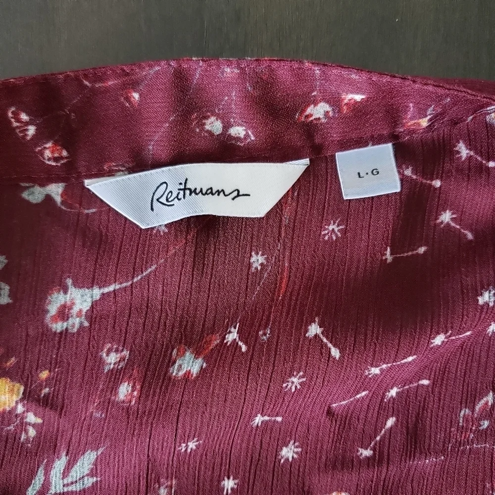 ⭐3/$25⭐ Reitmans Women's Sheer Ruffled Floral Top Size L - Picture 11 of 12